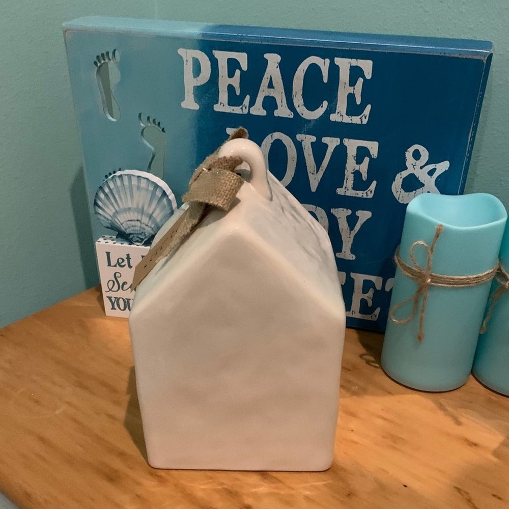 Rae Dunn HOME Birdhouse - Picture 5 of 8